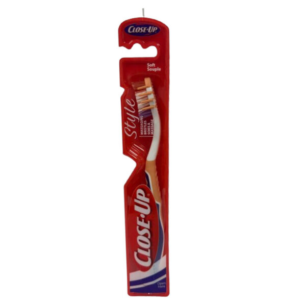 CLOSE-UP SOFT SINGLE PK TOOTHBRUSH-48